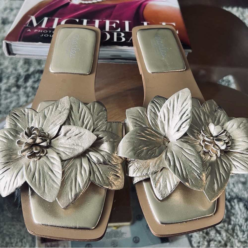 Charles David Gold Floral Sandals